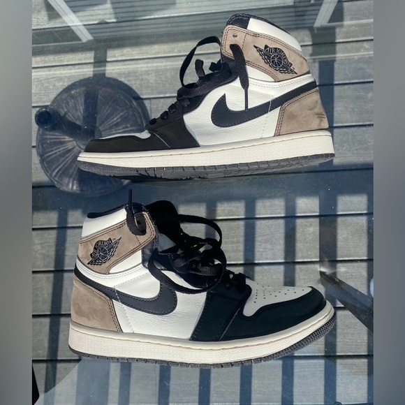 cheap jordan 1 mocha
